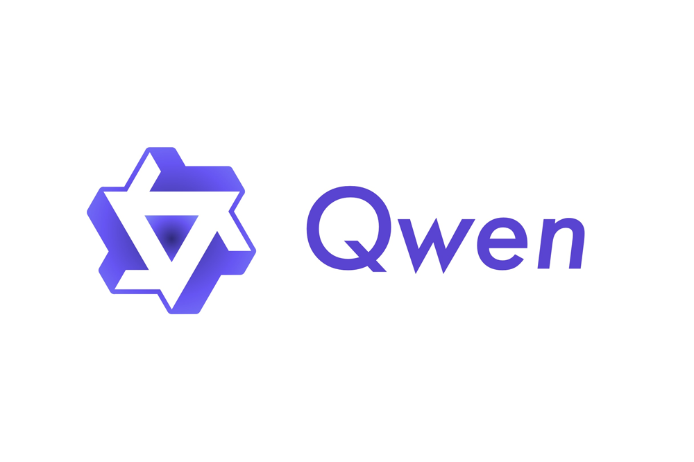 阿里 Qwen